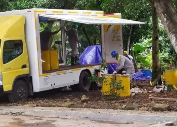 Tanah Terpapar Radioaktif Kembali Dikeruk