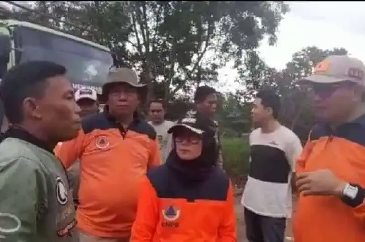 Jangan Cuma Marah-marah, Bupati Iti Ditantang Tutup Galian Tanah