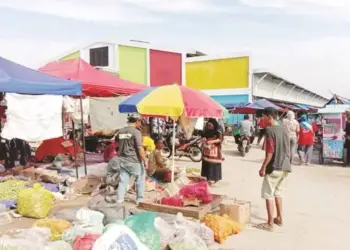 Pasar Pelangi Sepatan Tanpa Tempat Sampah