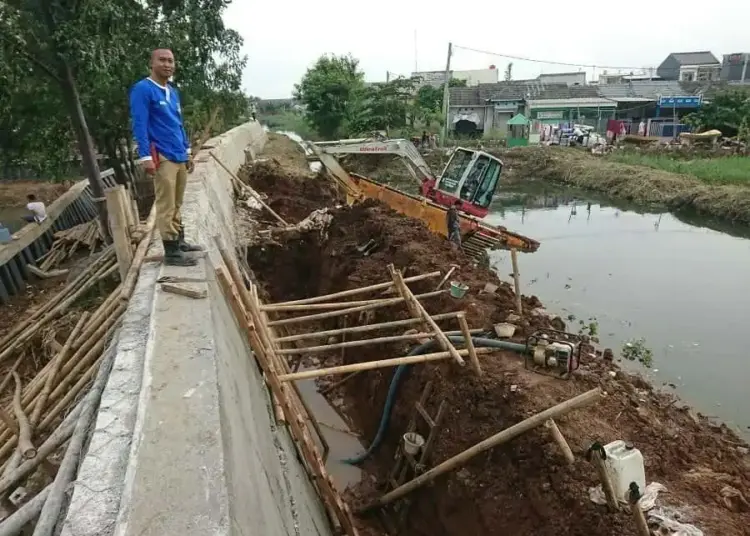 Jebol karena Banjir, Ketebalan Tanggul di Periuk Ditambahkan