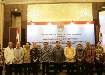 Airin Pastikan Walikota se-Indonesia Lakukan Sosialisasi RUU Cipta Kerja