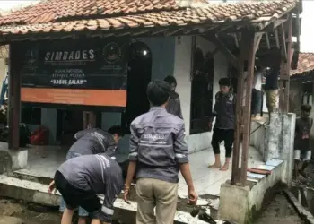 Mahasiswa Unis Ikut Benahi Infastruktur Desa