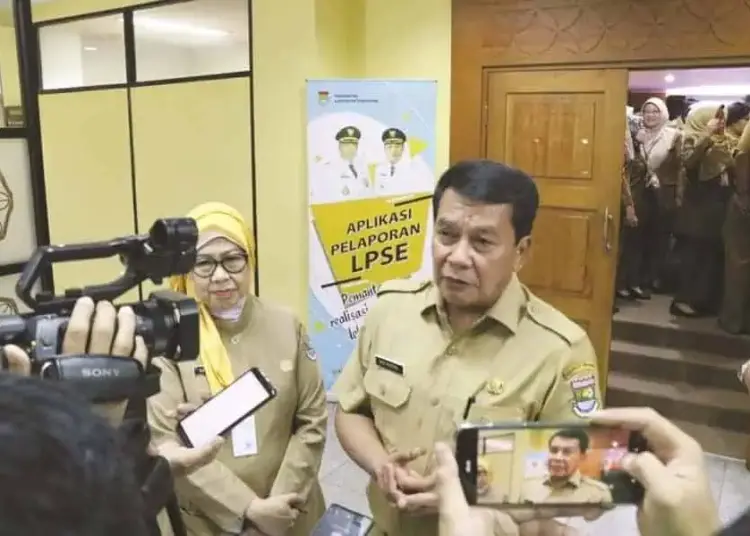 Pusat Keramaian di Kabupaten Tangerang Disemprot Disinfektan