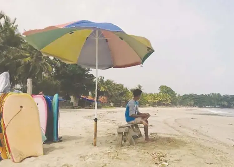 13 Hotel dan Restoran di Kawasan Pantai Anyer Tutup