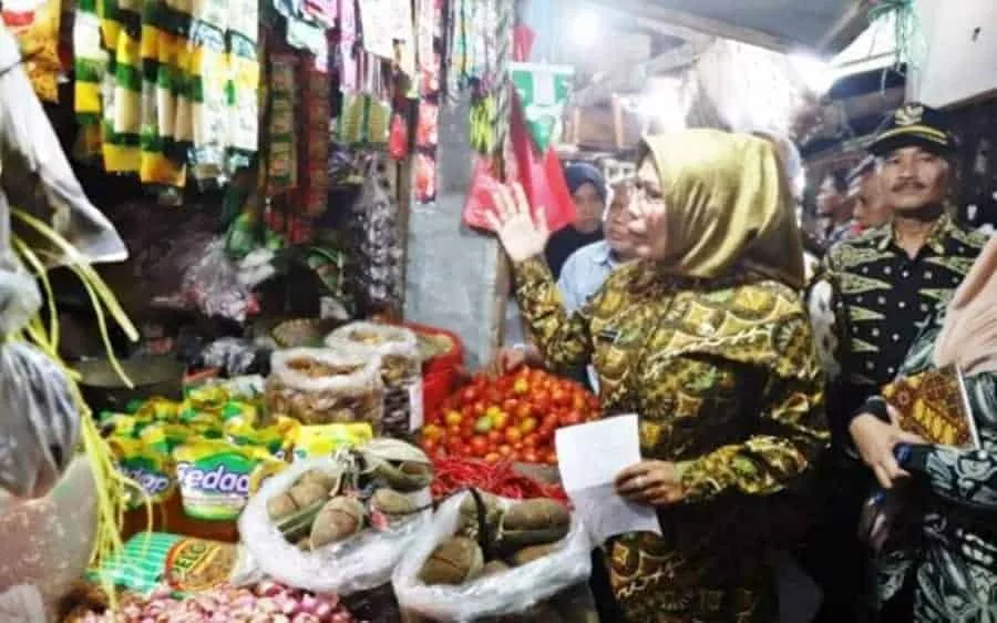 Pengelolaan Pasar‎ di Kabupaten Serang Tumpang Tindih