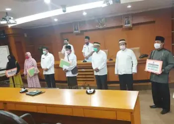 Alhamdulillah, Insentif Guru Ngaji dan Pemulasaran Jenazah Cair