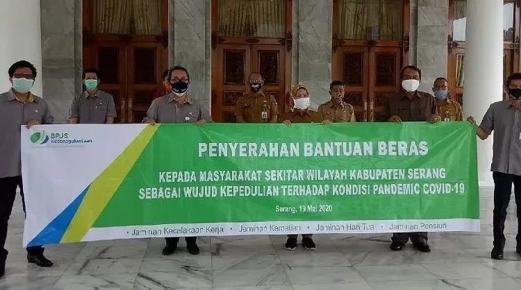 Bupati Tatu: Yang Belum Dapat Bansos Jangan Panik