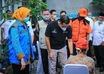 Pembagian Bansos Pusat di Kota Tangsel