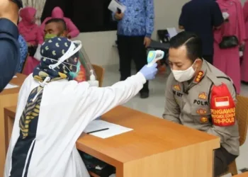 Ratusan Aparat TNI/Polri Gelar Aksi Donor Darah