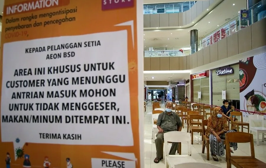 Penerapan New Normal di Pusat Perbelanjaan Tangerang