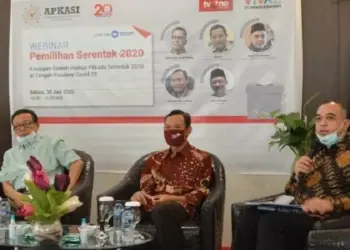 Bahas Pilkada di Tengah Pandemi, Bupati Zaki Pandu Acara Webinar APKASI