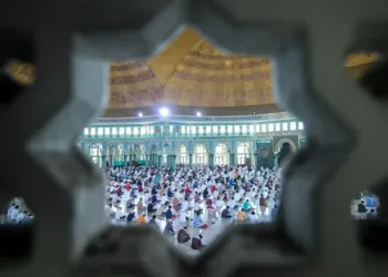 Salat Jumat “Perdana” di Masjid Al-Azhom Kota Tangerang