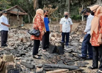 PDAM Pandeglang Bantu Korban Kebakaran