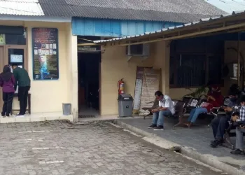 Antrian Pembuatan Kartu Kuning Dibatasi