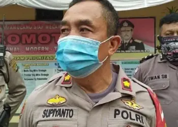 Lurah Ngamuk di Sekolah Diperiksa Polisi