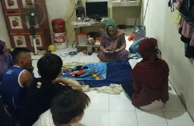 Teman Korban Tewas Dililit Ular Alami Trauma