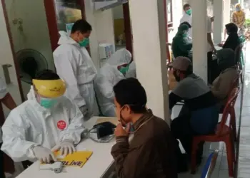 Ribuan Anggota PPS dan PPDP Dirapid Test Serentak