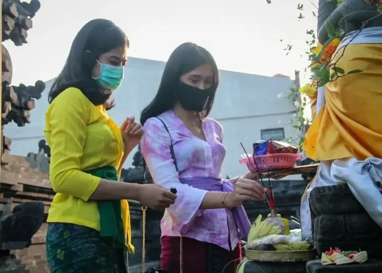 Perayaan Galungan dengan Protokol Kesehatan