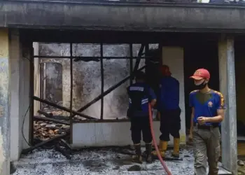 Rumah Terbakar, Kerugian Diperkirakan Ratusan Juta