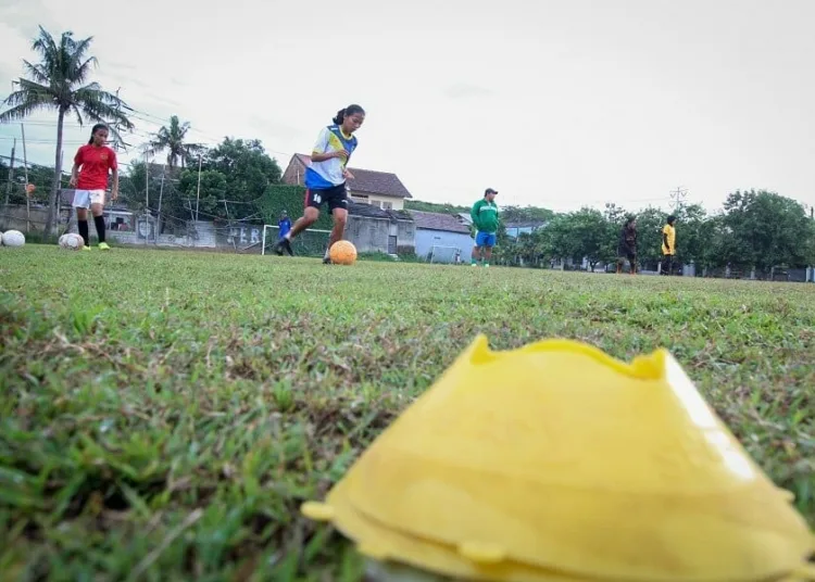 Gairah Sepak Bola Wanita Tangerang