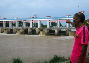 Kondisi Pintu Air 10 Kota Tangerang