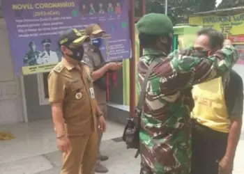 Cegah Covid-19, Bagikan Masker Sekaligus Sosialisasi 3 M