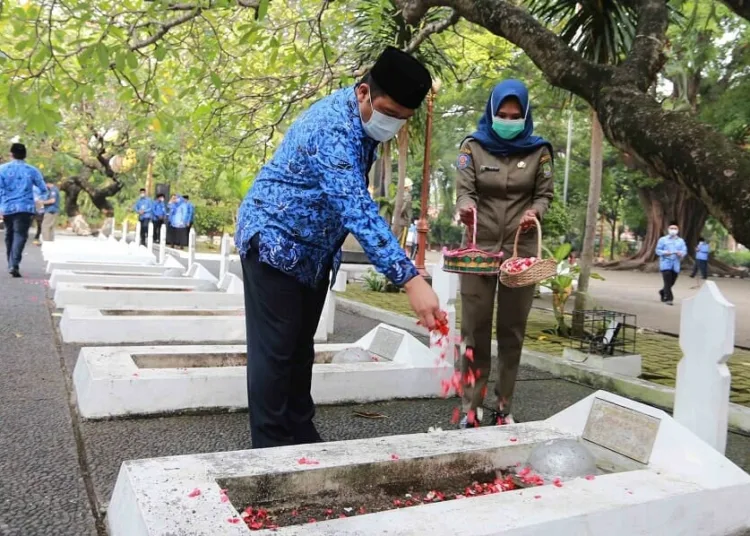 Hari Pahlawan Kini, Berjuang Lawan Covid-19