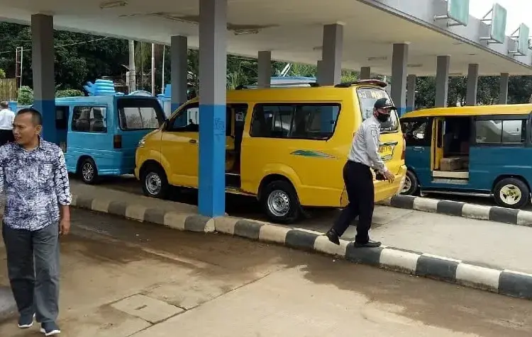 Angkum di Terminal Tunjung Teja Masih Sepi