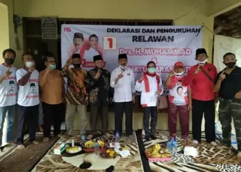 Muhamad Didukung Mantan Anggota Dewan