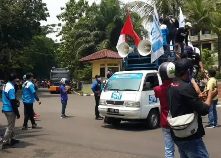 Serikat Buruh se-Banten Ancam Tuntut Pemerintah