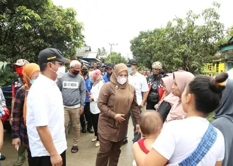 Bupati Terjun Langsung Pantau Banjir di Dua Kecamatan