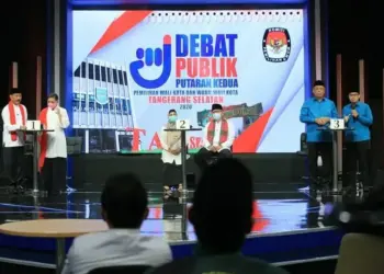 Debat Terakhir Sengit, Ketiga Calon Ajukan Pertanyaan “Tajam”