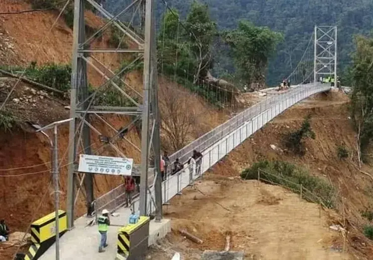 Jembatan Gantung Senilai Rp 2,6 M Diresmikan