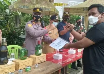 Kapolsek Cisauk Resmikan Kampung Tangguh di Kota Tangsel