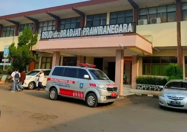 Ruang Isolasi Penuh, Setiap Hari Terjadi Lonjakan Pasien Covid-19