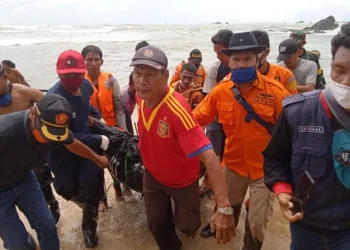 Tiga Hari Dinyatakan Hilang, Wisatawan Ditemukan Tewas Tenggelam