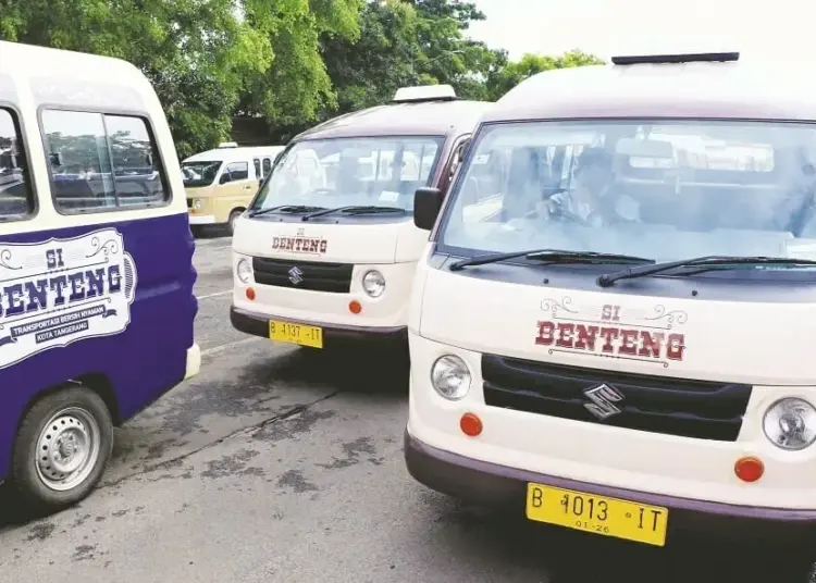 Tak Mau Angkut Penumpang di Luar Halte atau Bus Setop