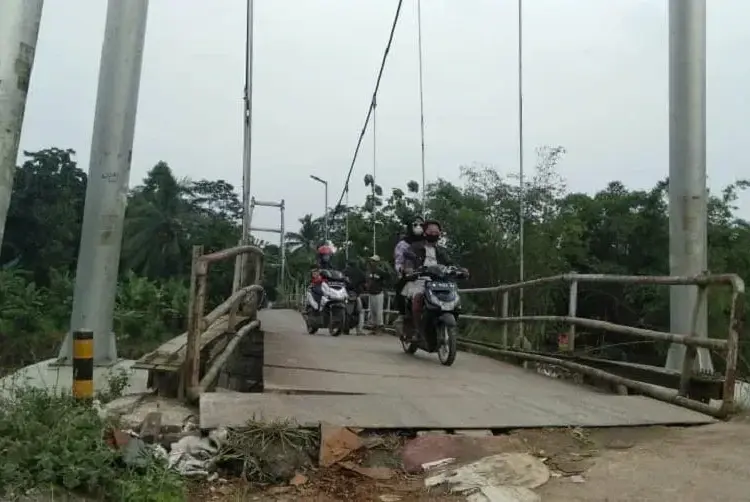 Jembatan Apus di Desa Sukamekarsari yang Rusak Bakal Diperbaiki