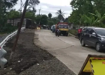 Belum Lama Diperbaiki, Jalan Rangkasbitung-Jambu Amblas Lagi