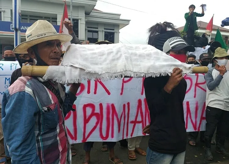 DPMPTSP dan Satpol PP Pandeglang Tak Bisa Tindak PT. BBR