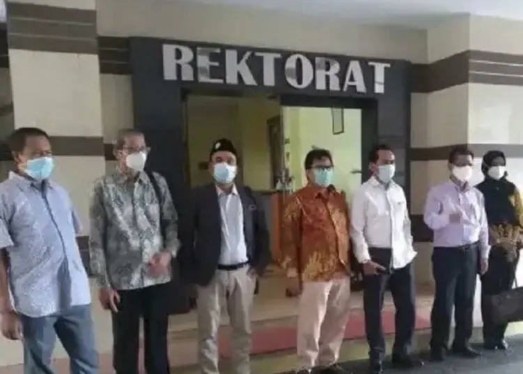 Dipecat Sepihak, Dua Wakil Rektor UIN Ajukan Keberatan