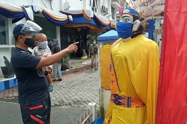 Hadirkan ‘Bang Cipon dan Mpok Doh’, Ingatkan Protokol Kesehatan