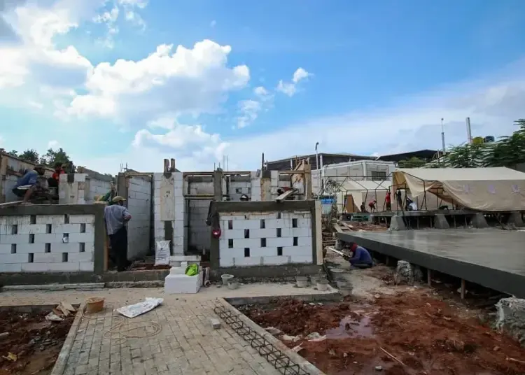 Melihat, Pembangunan Penambahan Ruang Isolasi Rumah Lawan Covid-19 Tangsel