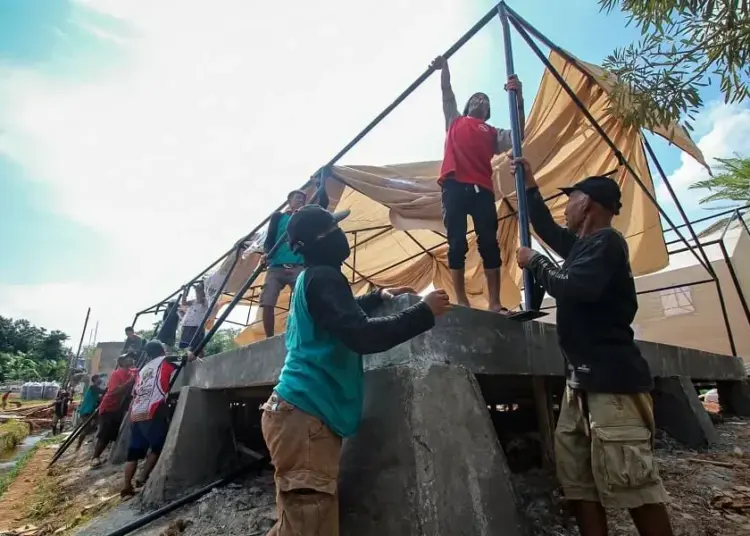 Melihat, Pembangunan Penambahan Ruang Isolasi Rumah Lawan Covid-19 Tangsel