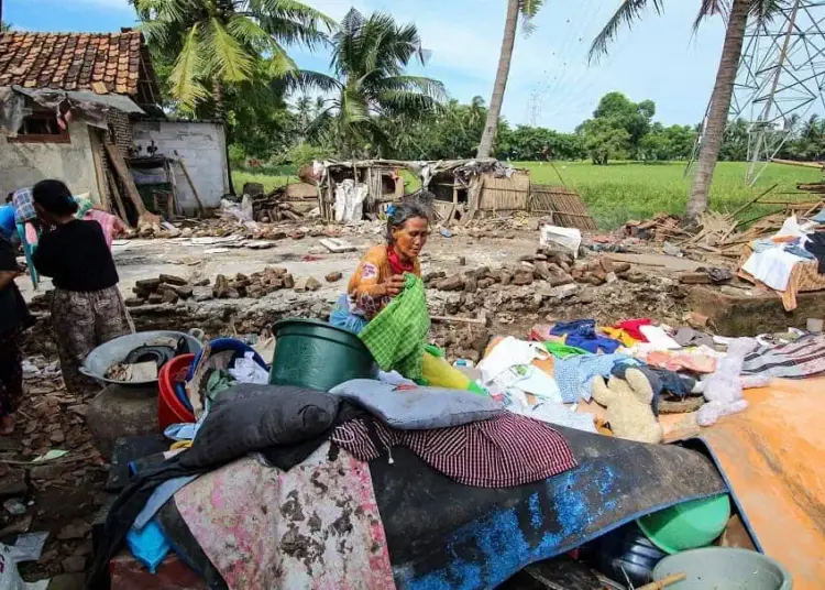 Diterjang Angin Puting Beliung di Pakuhaji, 40 Rumah Rusak, 2 Roboh