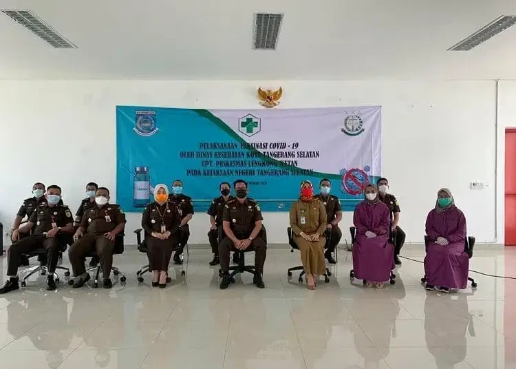 Puluhan Jaksa Kejari Kota Tangsel Divaksin Covid-19