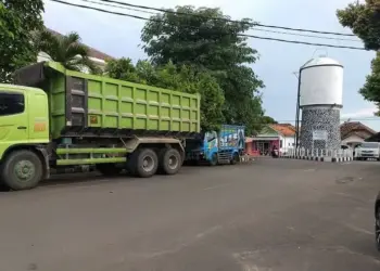 Parkir Sembarang Hilangkan Estetika KCB Menara Air Kab. Pandeglang