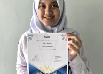 Siswi SMAN 2 Tangsel Raih Medali Emas di Olimpiade IEOx