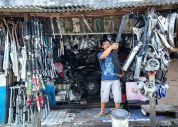 Pasar loak Barang Bekas di Kota Tangerang