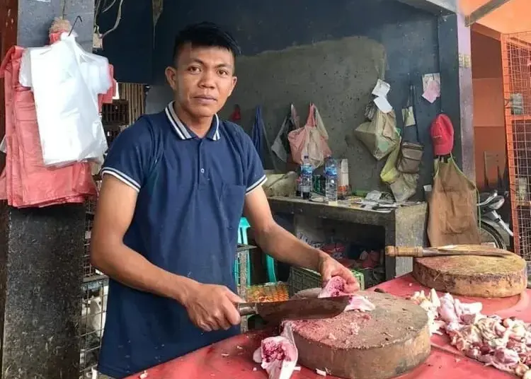 Harga Ayam Potong di Pasar Cikupa Tangerang Merangkak Naik